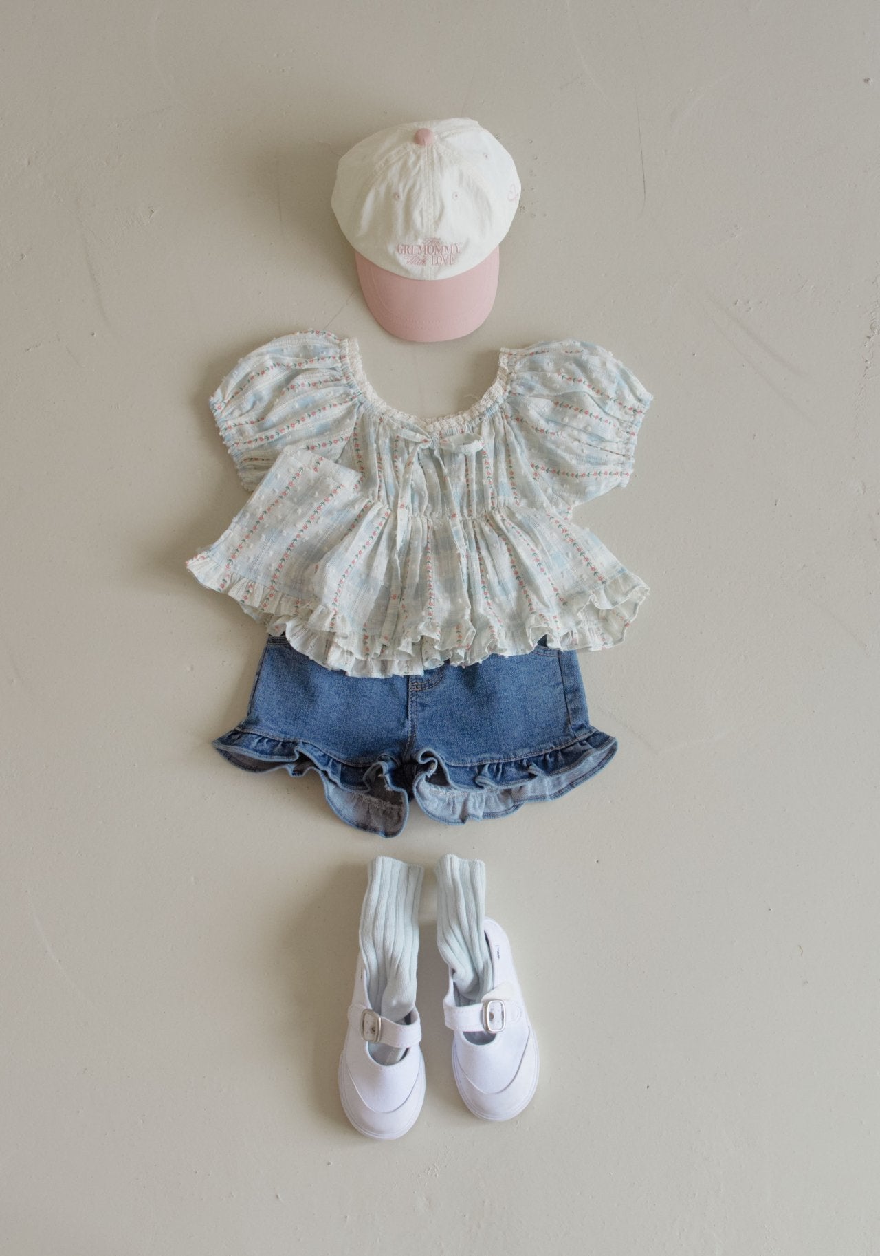 ［momo ann］Maybe ribbon puff blouse