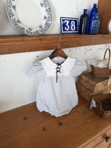 ［marron］Lace up check rompers