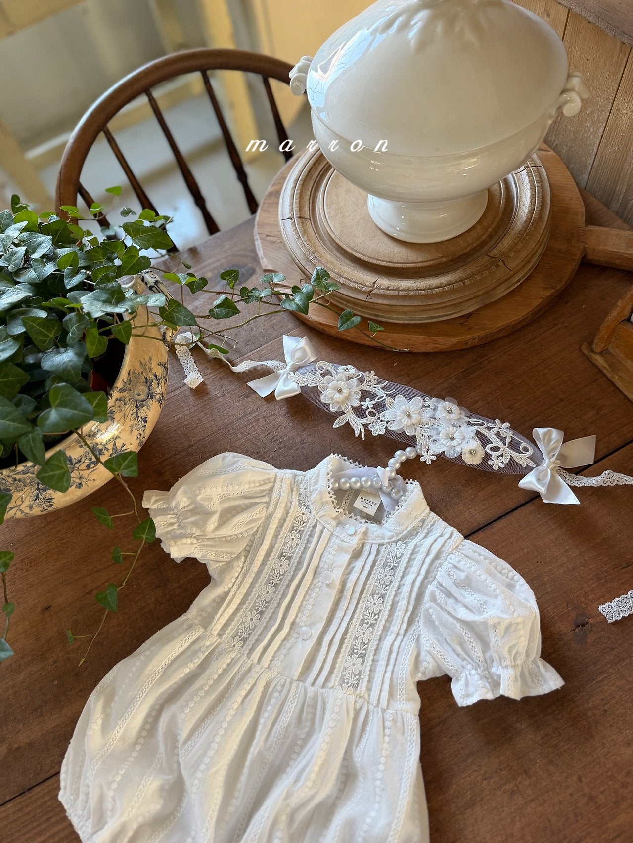 ［marron］Margaret rompers