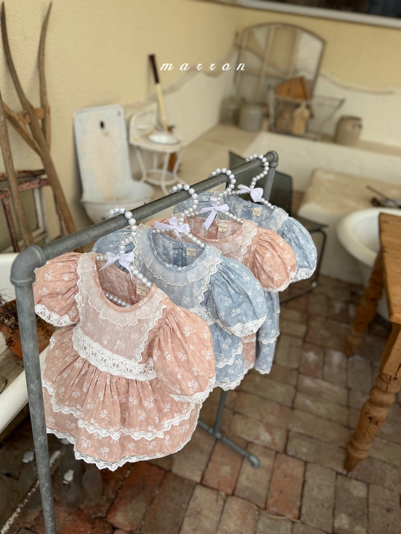 ［marron］Sophia flower rompers