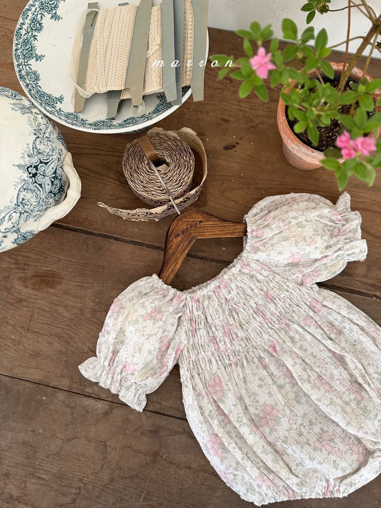 ［marron］Flone smock rompers