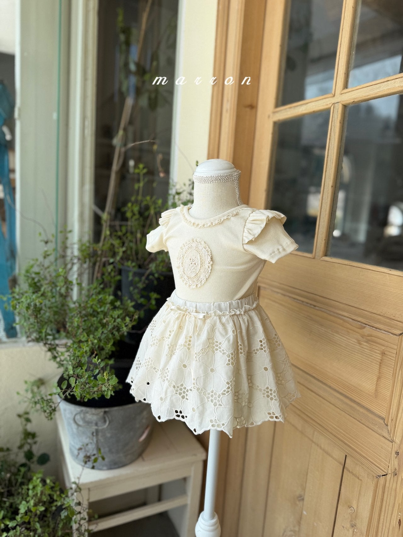 ［marron］lilac lace skirt