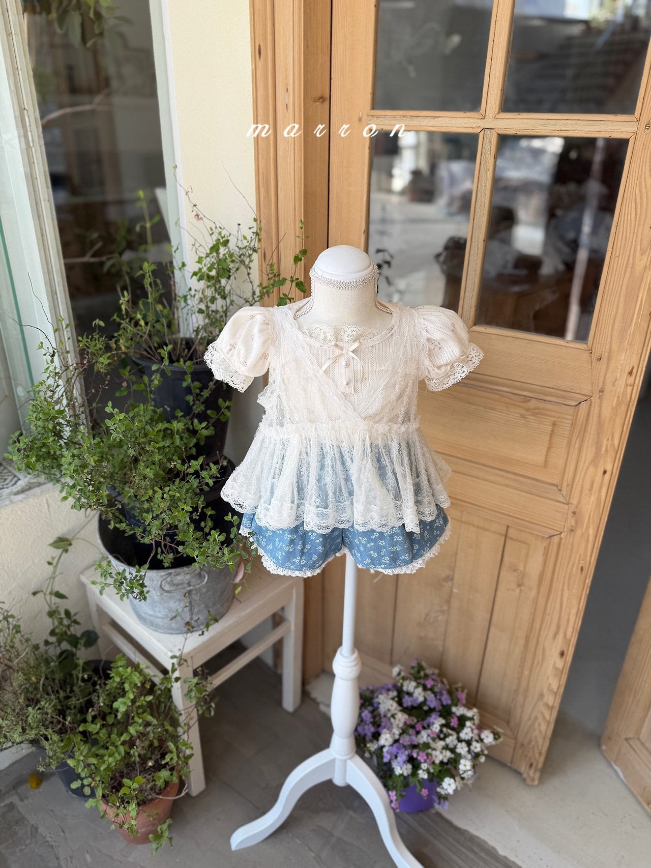 ［marron］Lace bustier