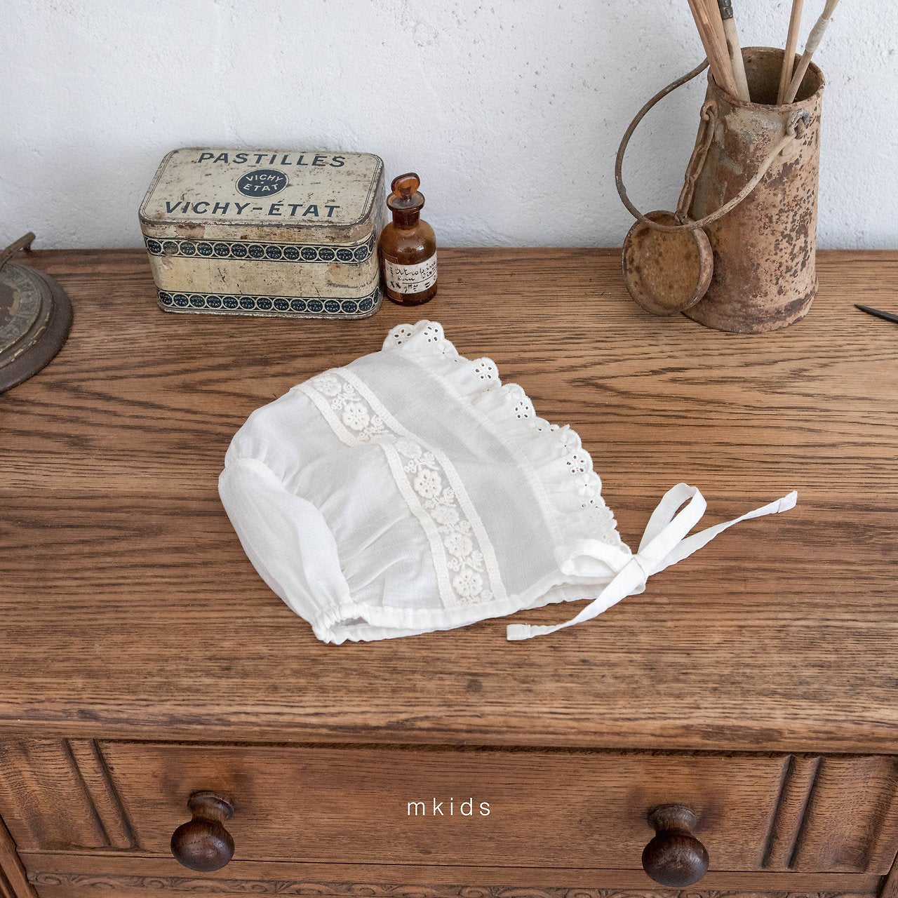 ［mkids］Rosette lace bonnet