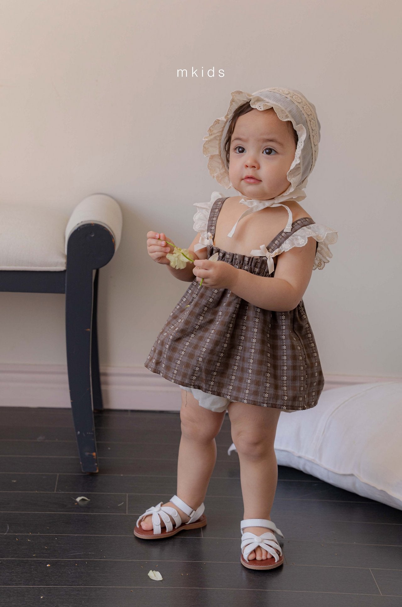 ［mkids］Rosette lace bonnet