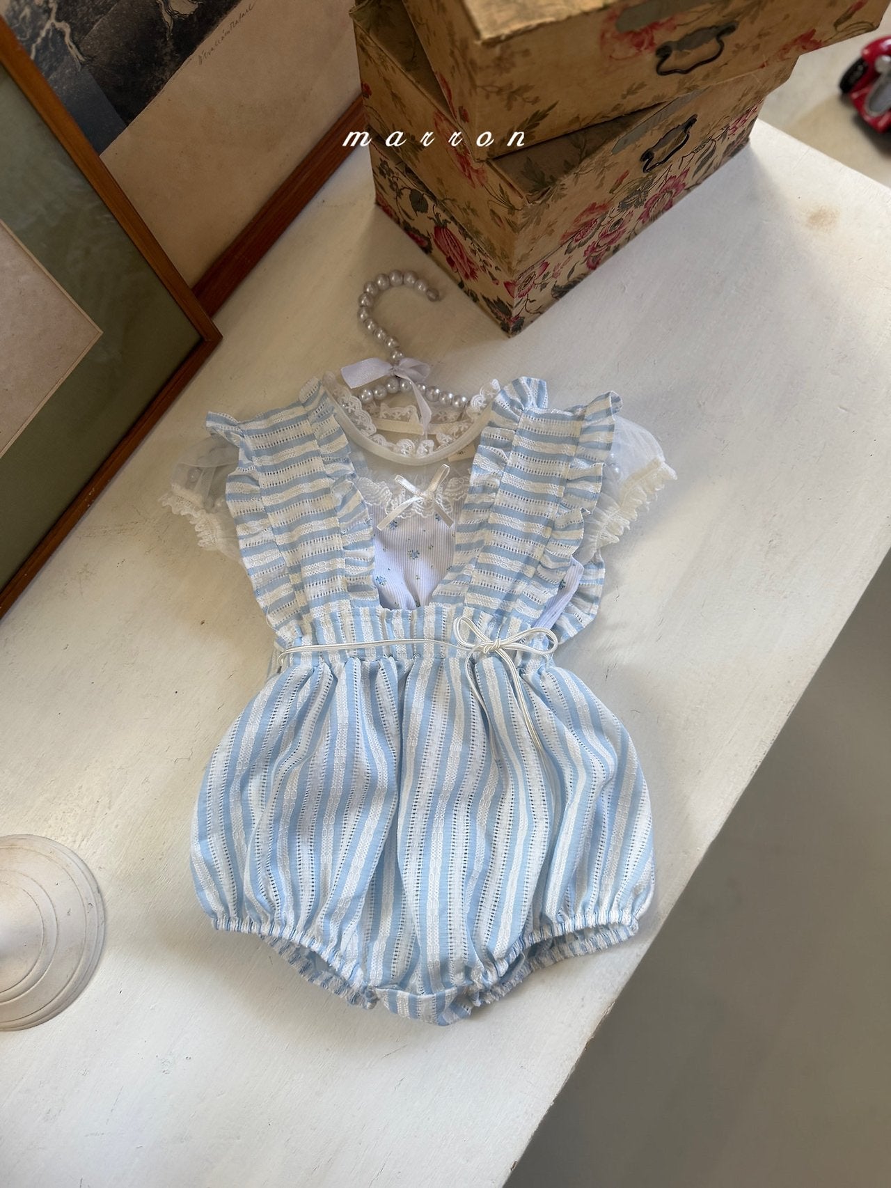 ［marron］Bell frill rompers