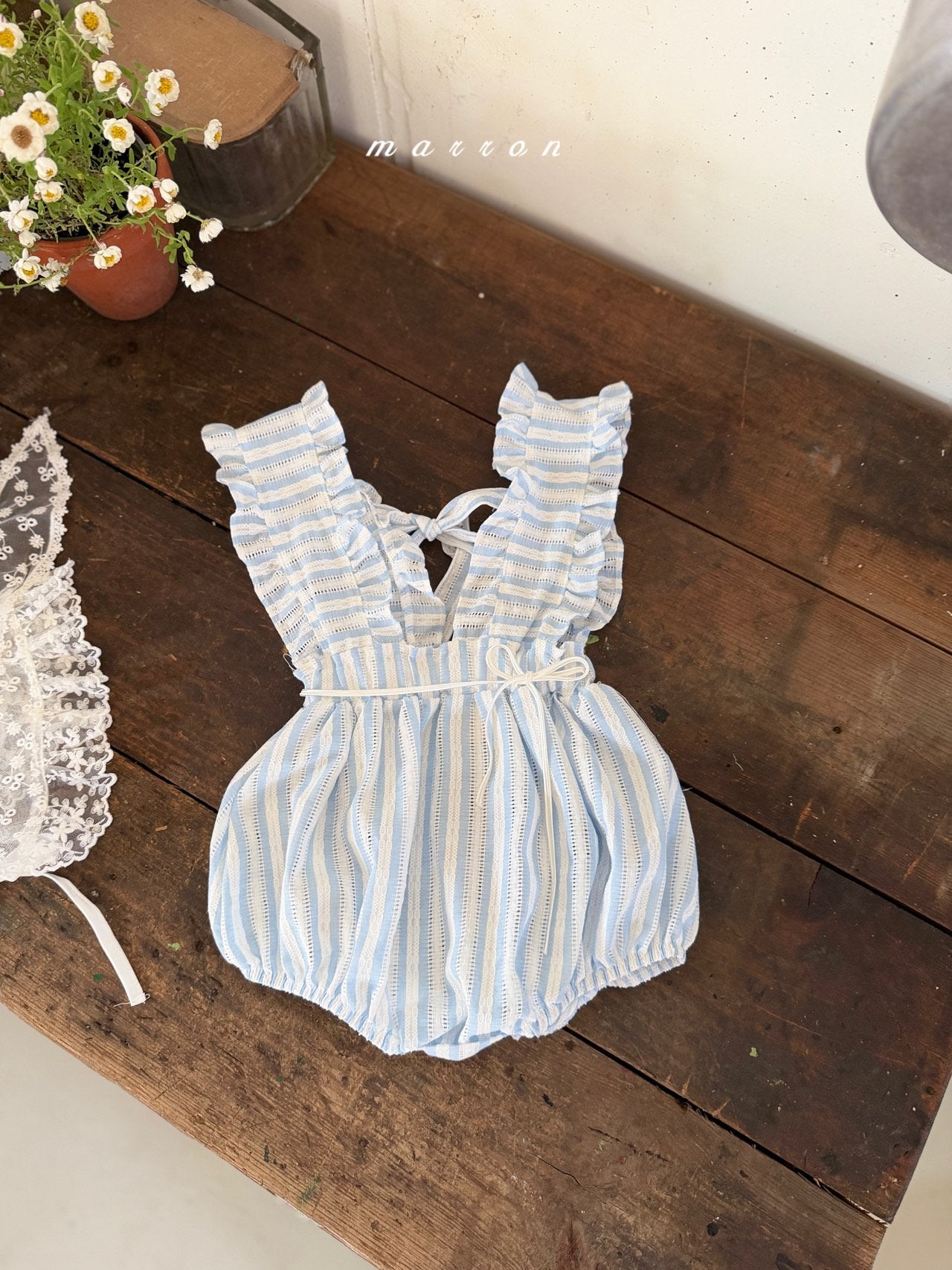 ［marron］Bell frill rompers