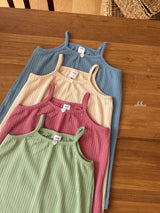［ohho］Fruit sleeveless one-piece