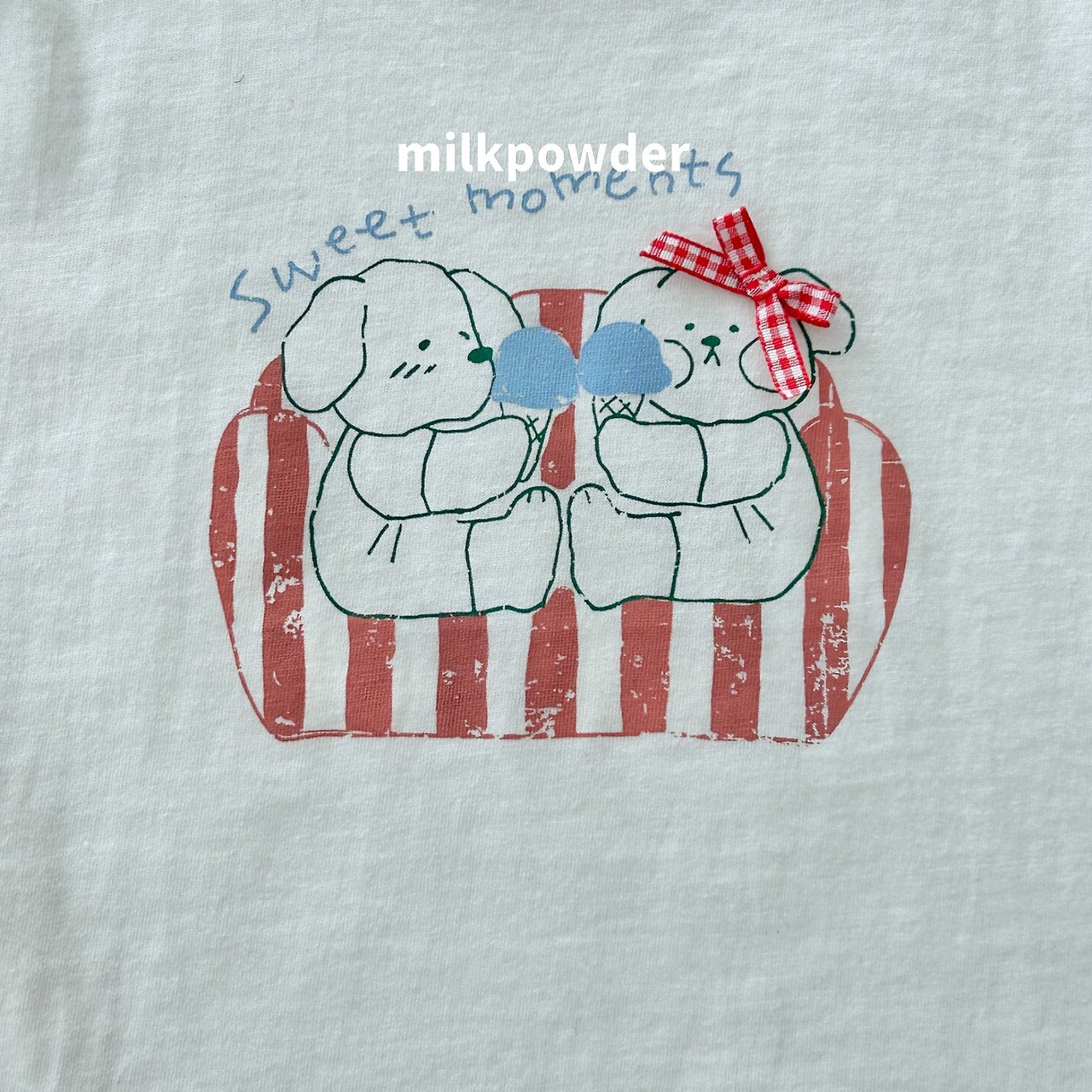［milk powder］Sofa tee