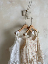 ［Anne shirley］Letter bustier mom blouse (flower)