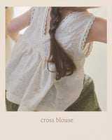 ［mon Atelier］Cross sleeveless blouse
