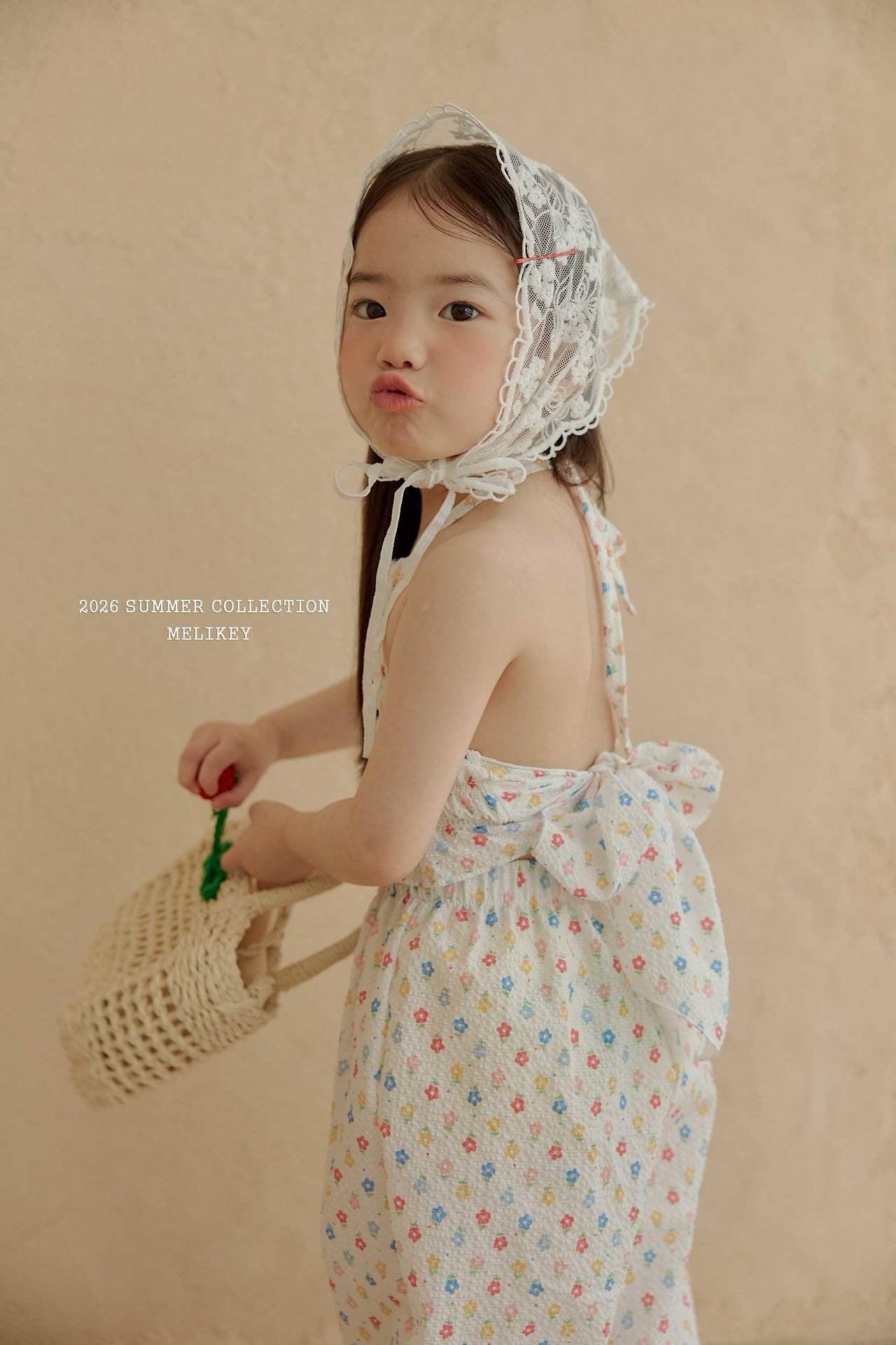 ［Melikey］Jelly flower halter neck tops
