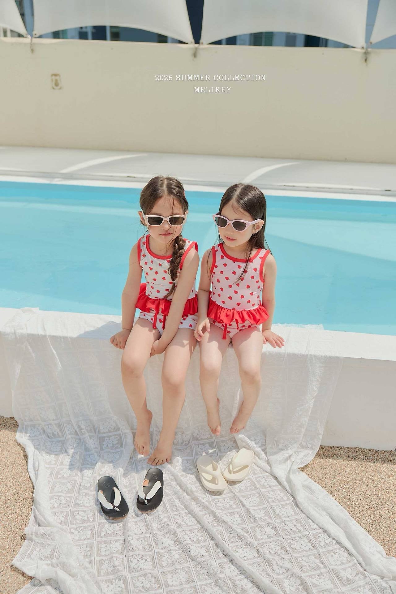 ［Melikey］Berry swim wear set
