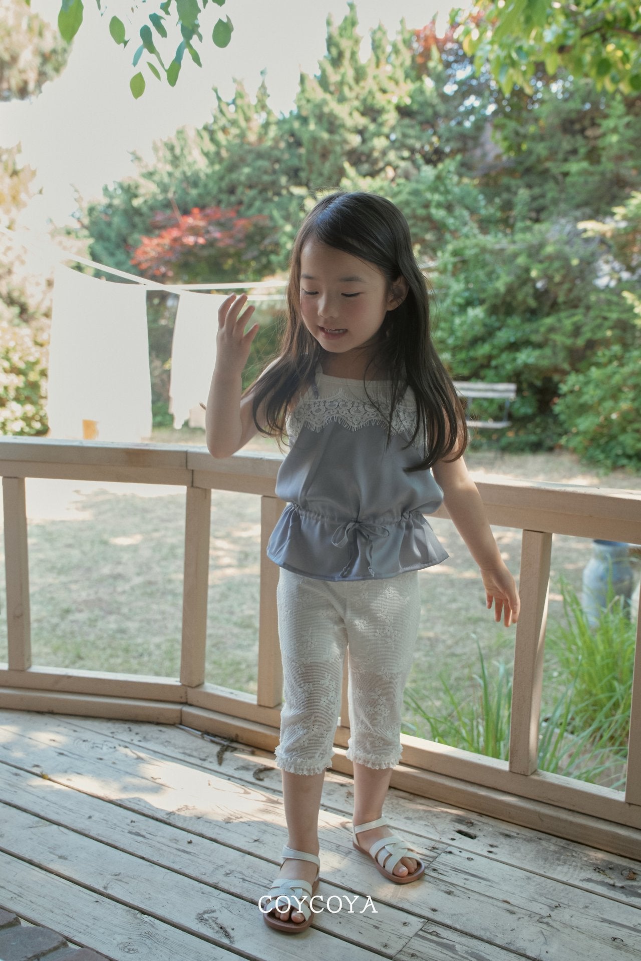 ［COYCOYA］Bloom capri pants