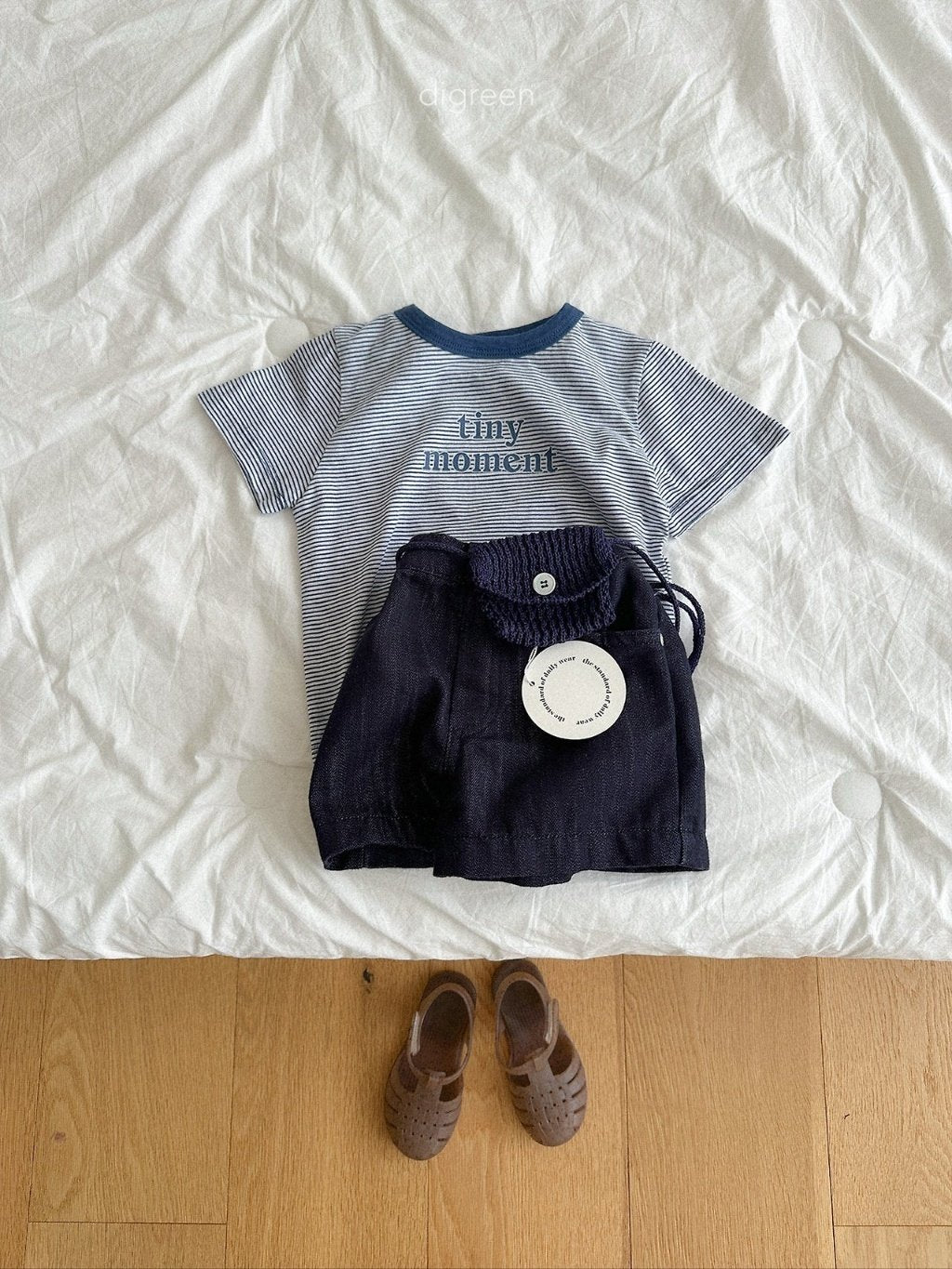 ［digreen］Tiny stripe tee