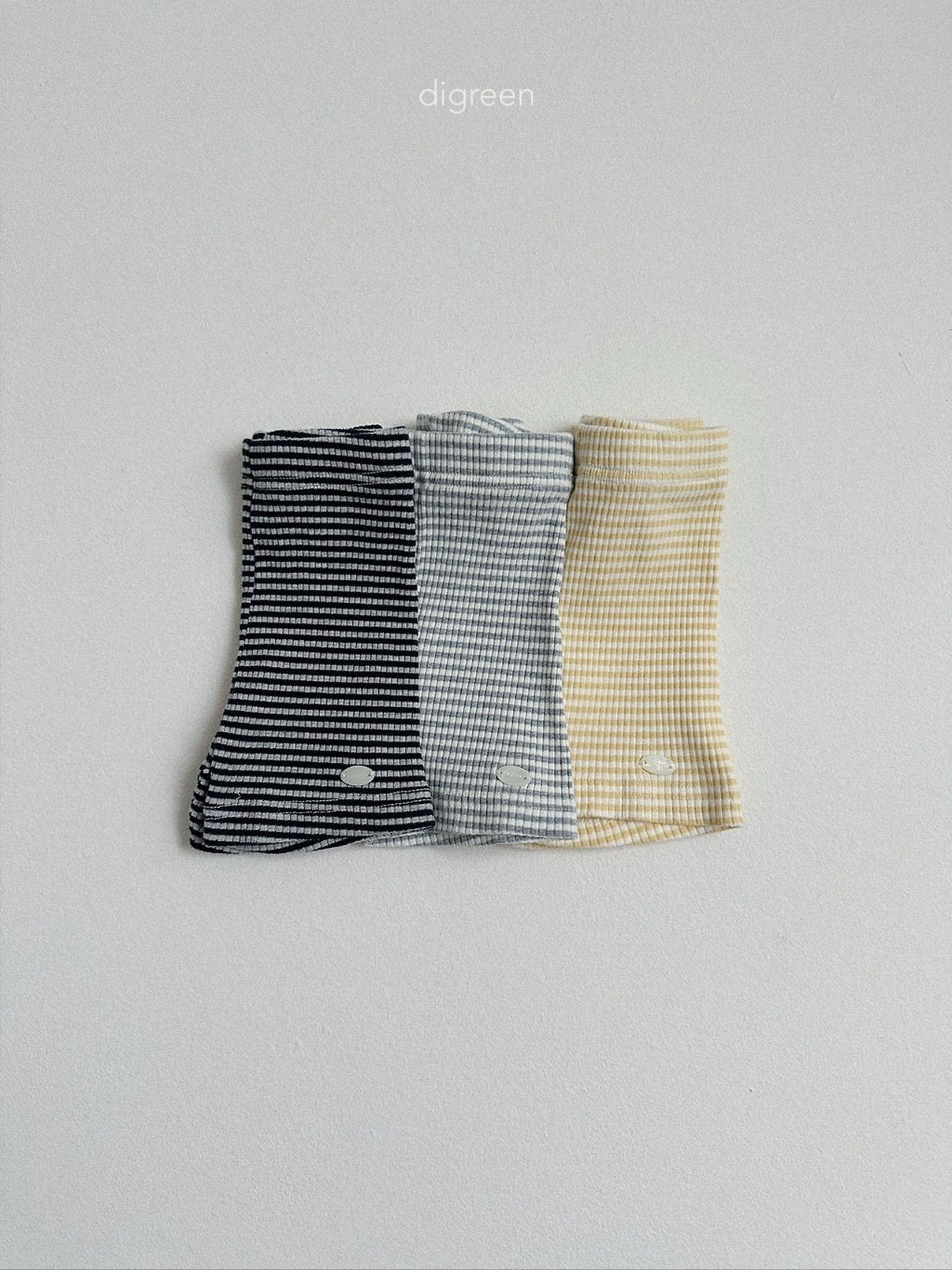 ［digreen］Butter stripe short pants