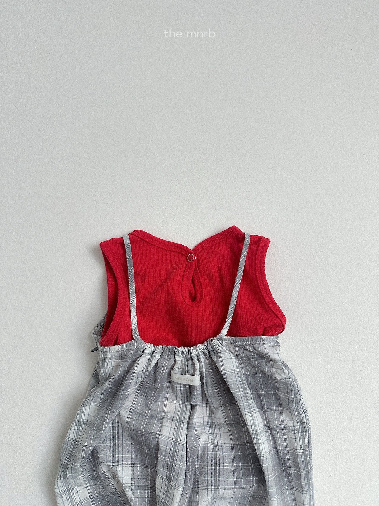［minirobe］Snap button sleeveless tee