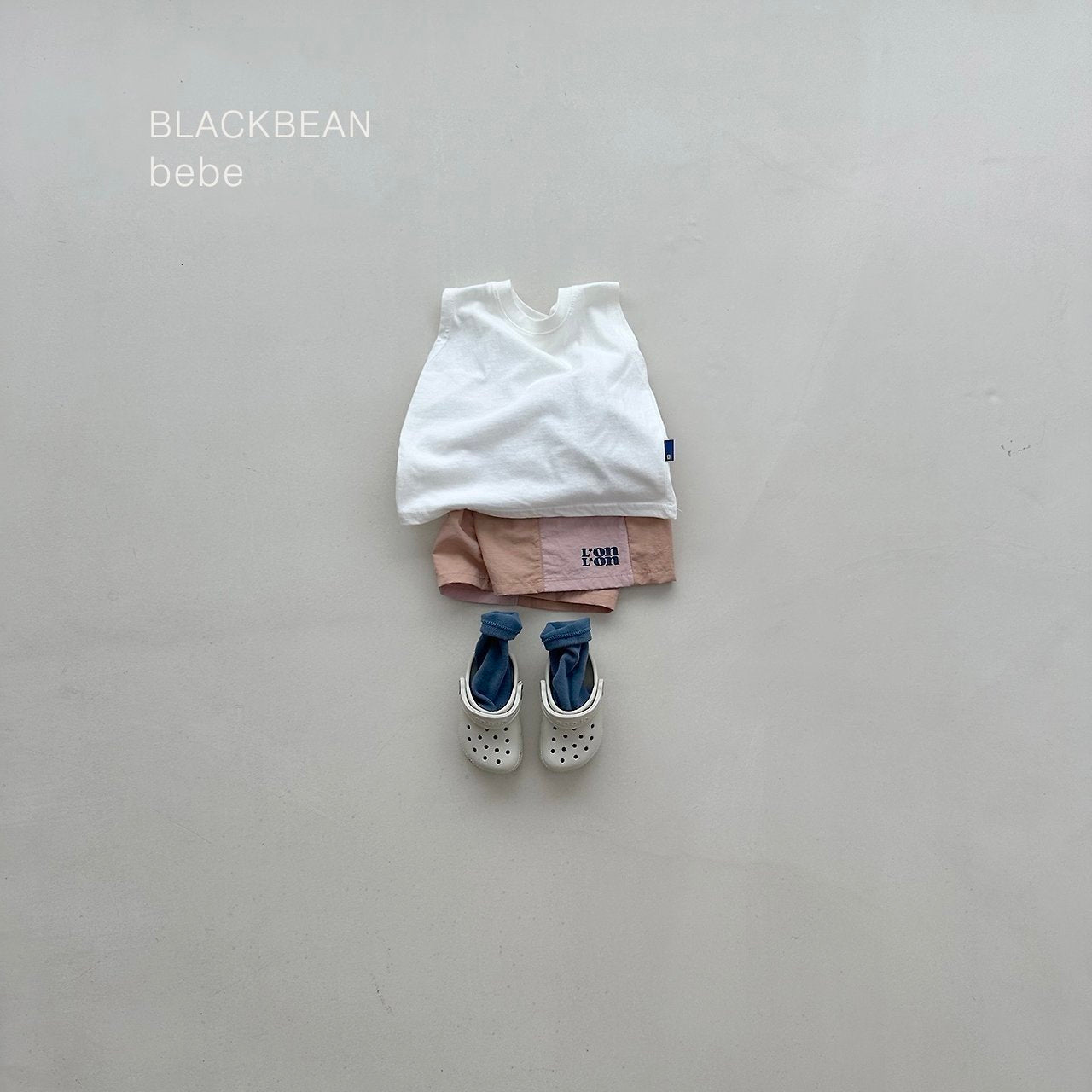 ［BLACK BEAN］Rare sleeveless tops (baby)