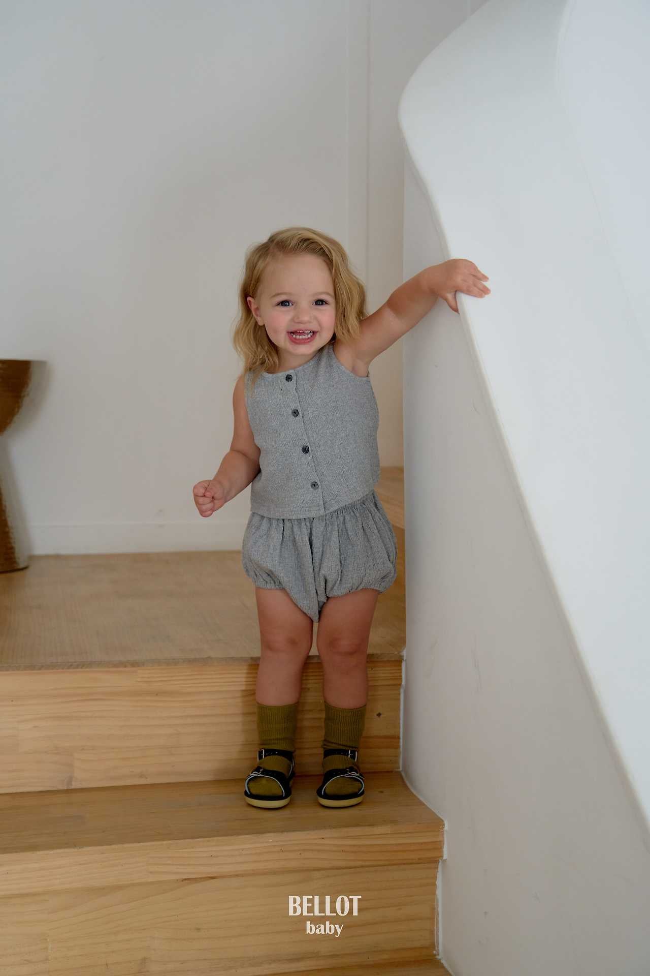 ［BELLOT］Bleeze sleeveless tops (baby)