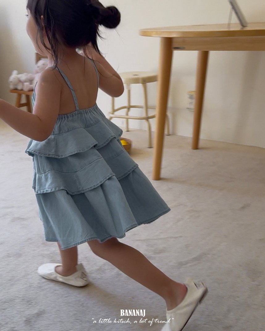 ［BANANAJ］Dorothy denim one-piece