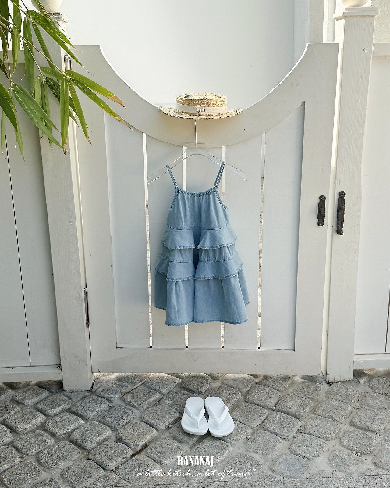 ［BANANAJ］Dorothy denim one-piece