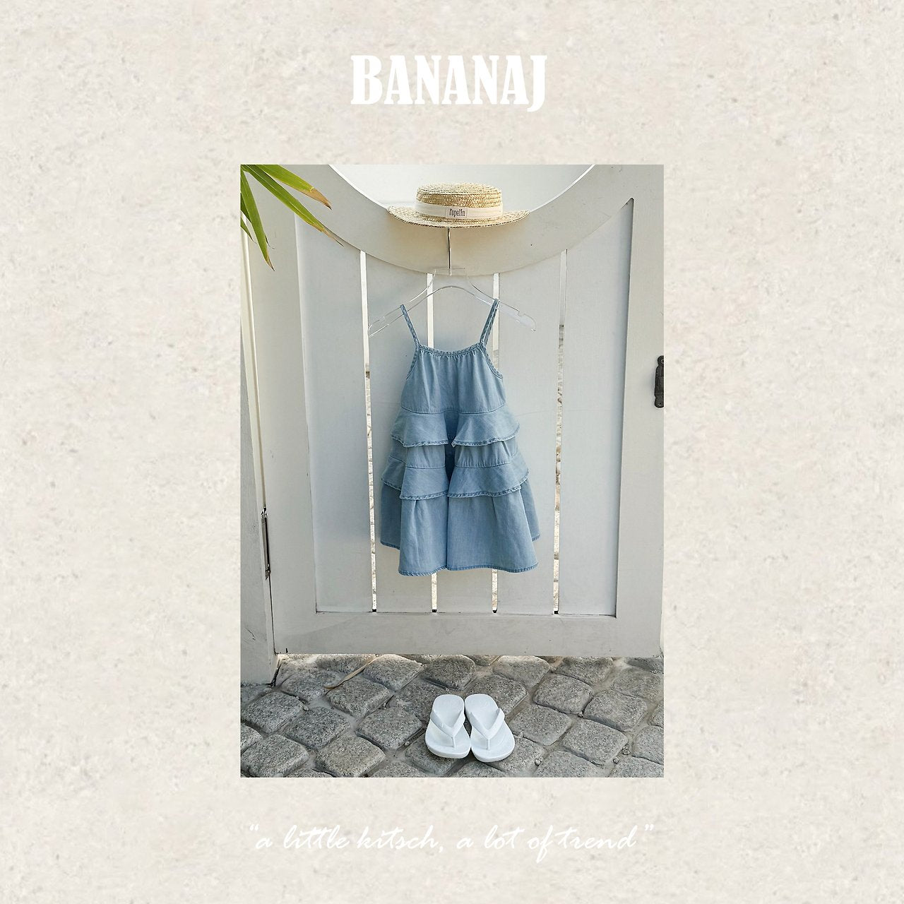［BANANAJ］Dorothy denim one-piece