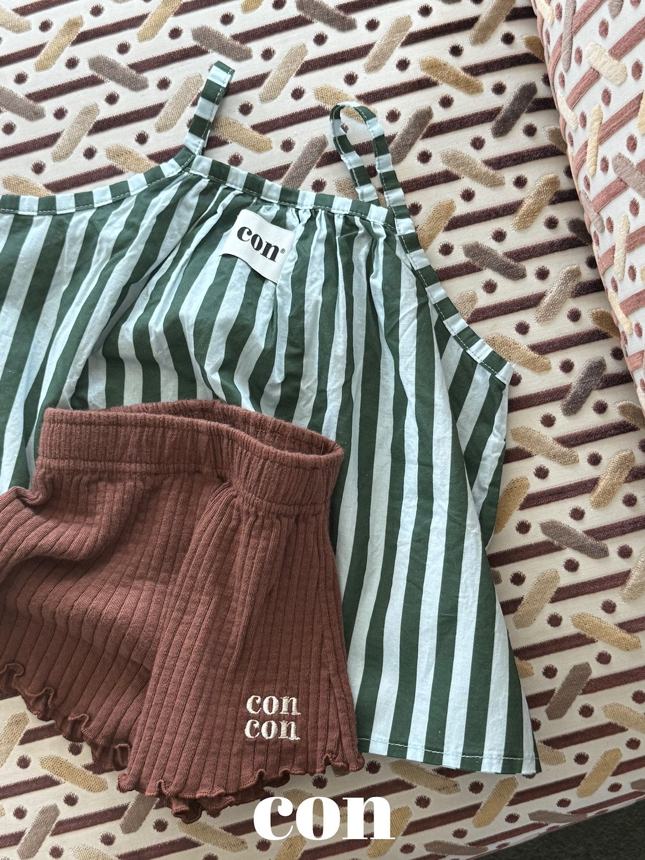 ［con］Salt stripe camisole blouse