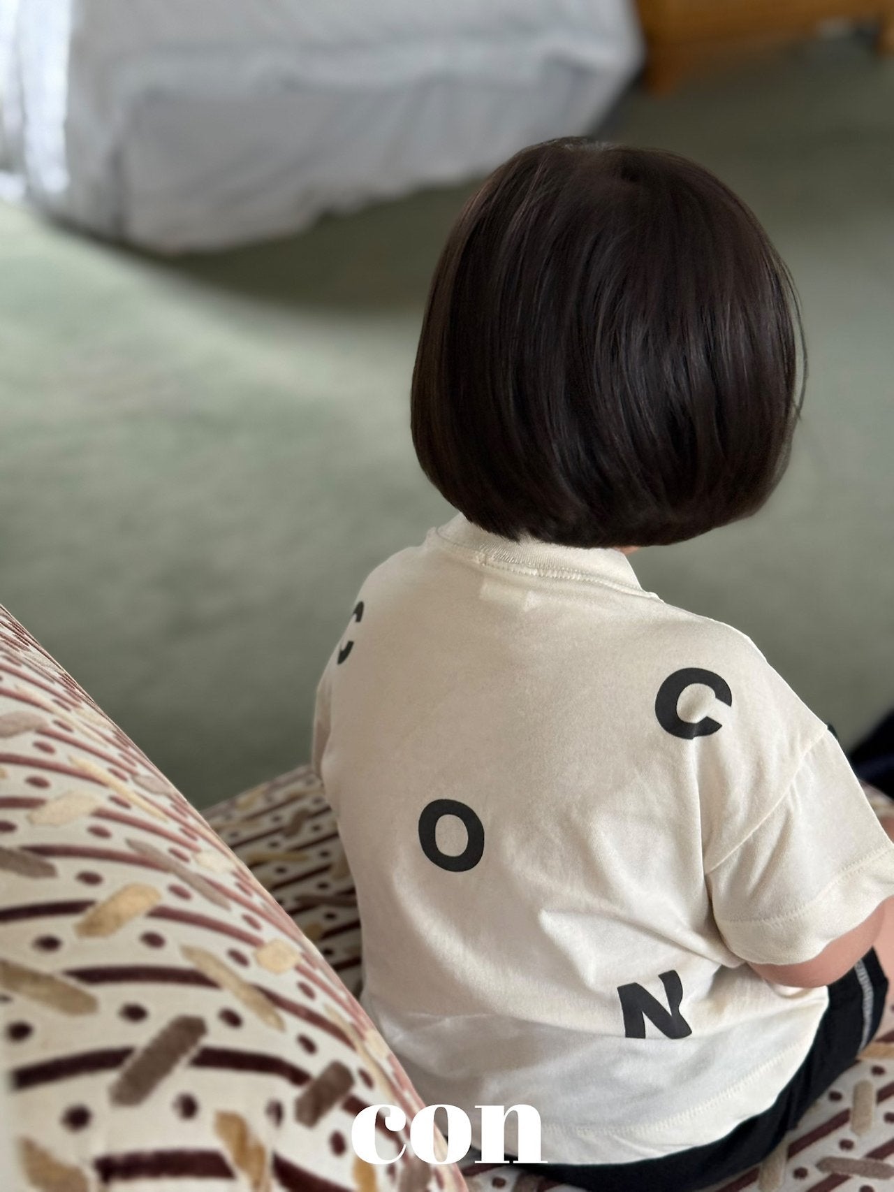 ［con］Con boxy tee
