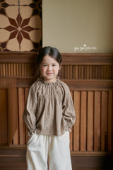 ［gogo picnic］Lena frill tuck blouse