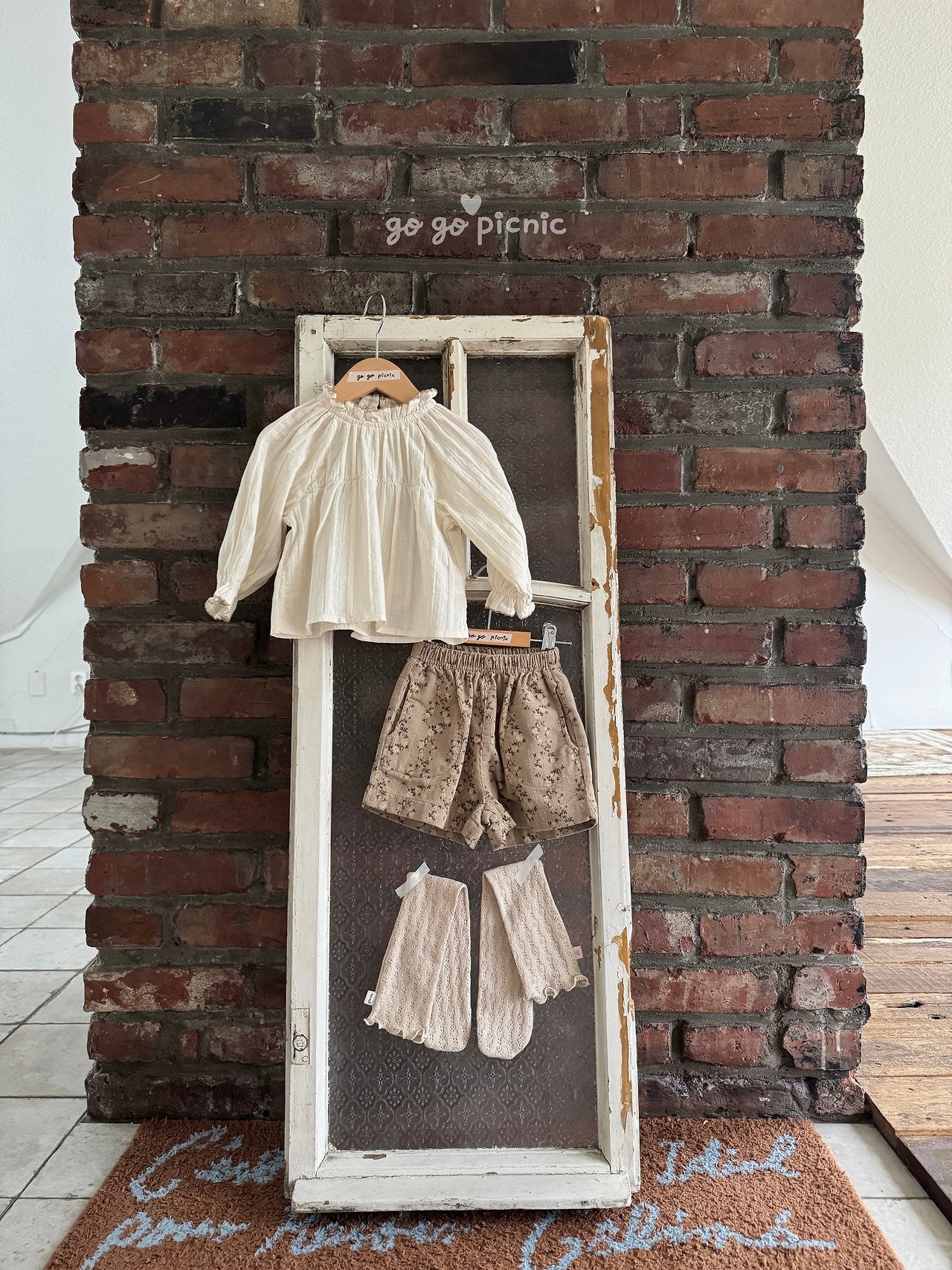 ［gogo picnic］Lena frill tuck blouse