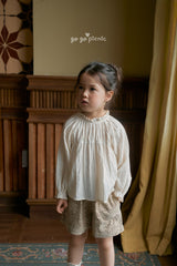［gogo picnic］Lena frill tuck blouse