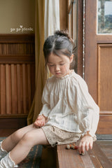 ［gogo picnic］Lena frill tuck blouse
