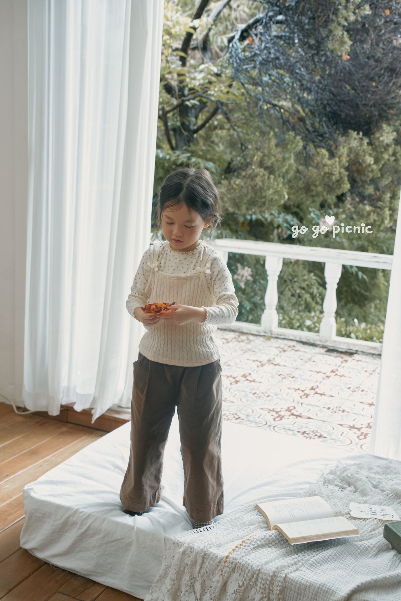 ［gogo picnic］Mari flour tops