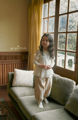 ［gogo picnic］ Lala long tee