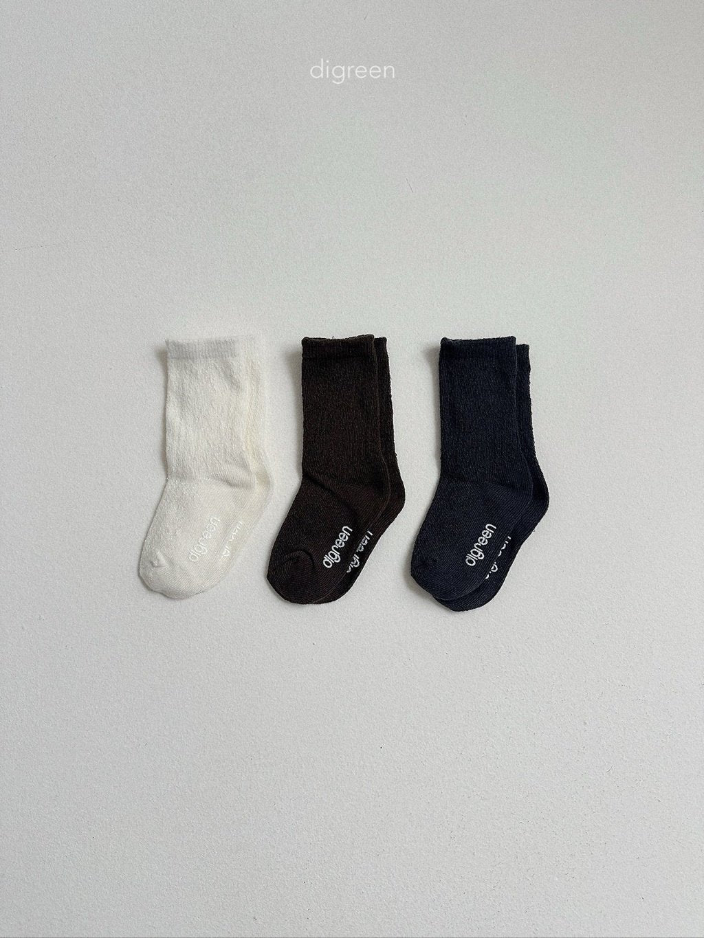 ［digreen］Eyelet sock