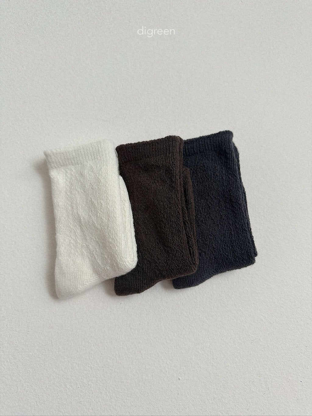 ［digreen］Eyelet sock