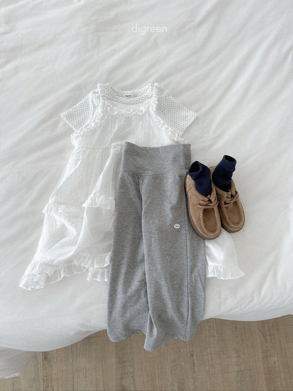 ［digreen］Emily dot tee