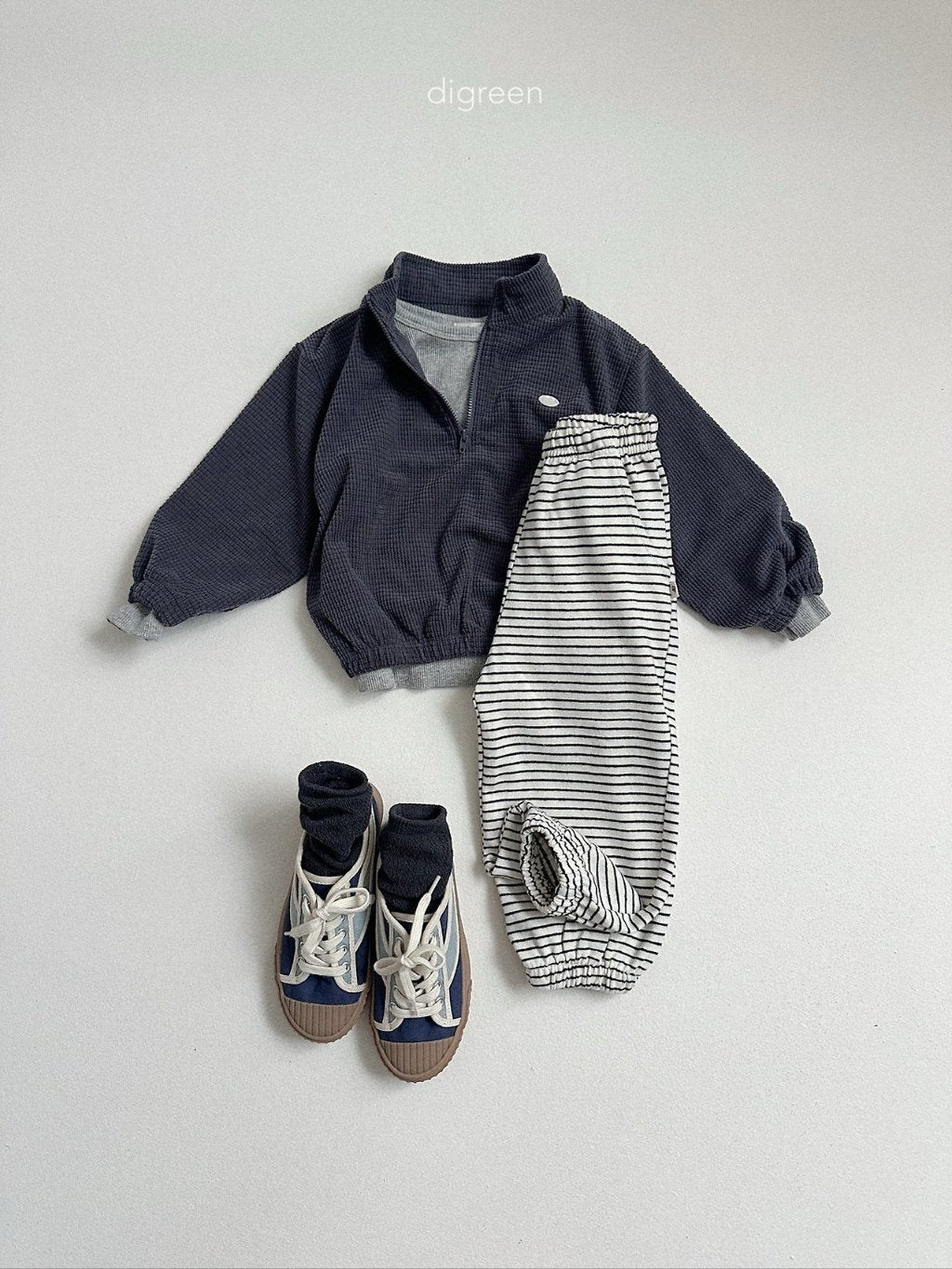 ［digreen］J stripe jogger pants