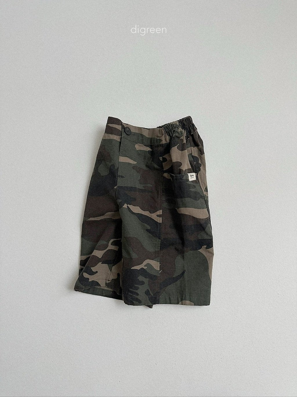 ［digreen］Camo bermuda pants