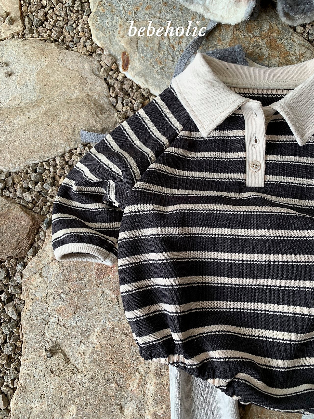 ［bebe holic］Stripe collar rompers
