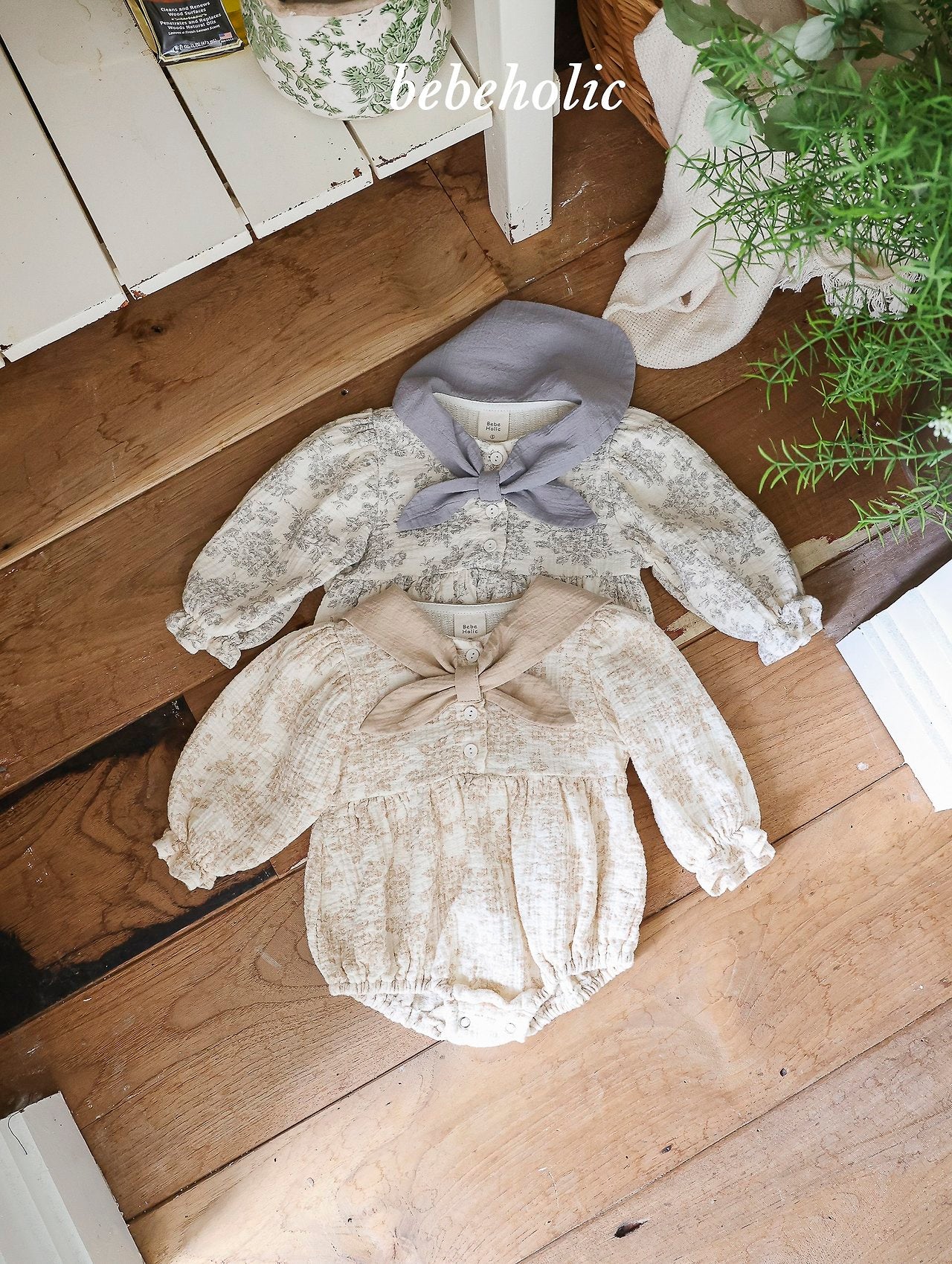 ［bebe holic］Buly cape rompers