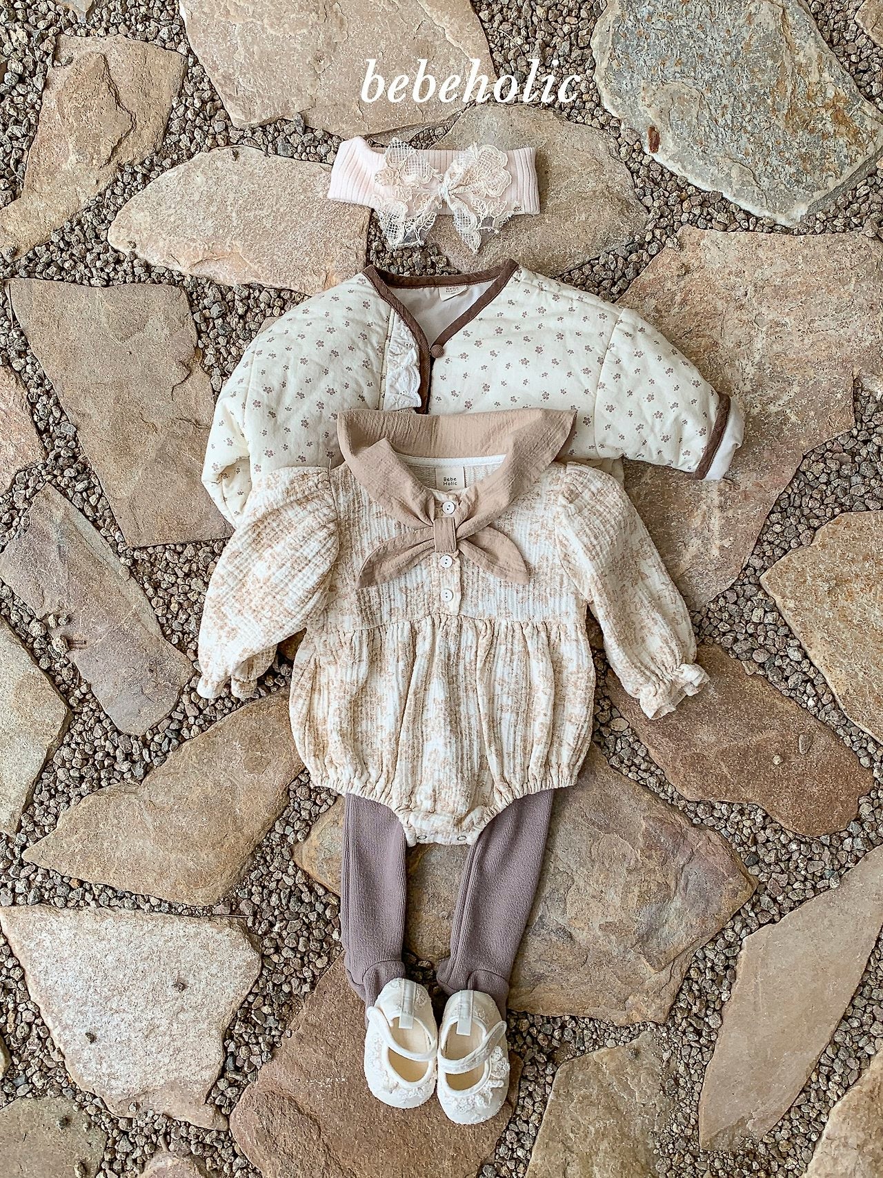 ［bebe holic］Buly cape rompers