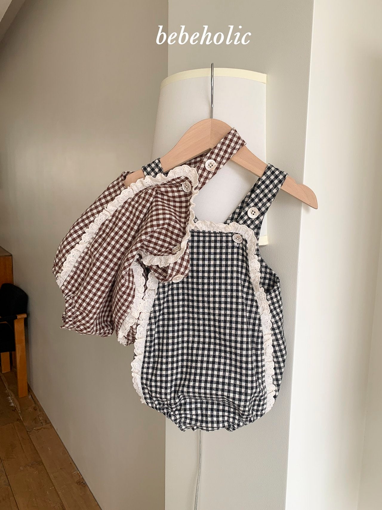 ［bebe holic］Petit lace suspender suit