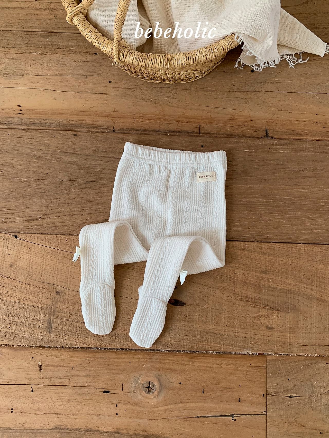 ［bebe holic］Ribbon foot leggings