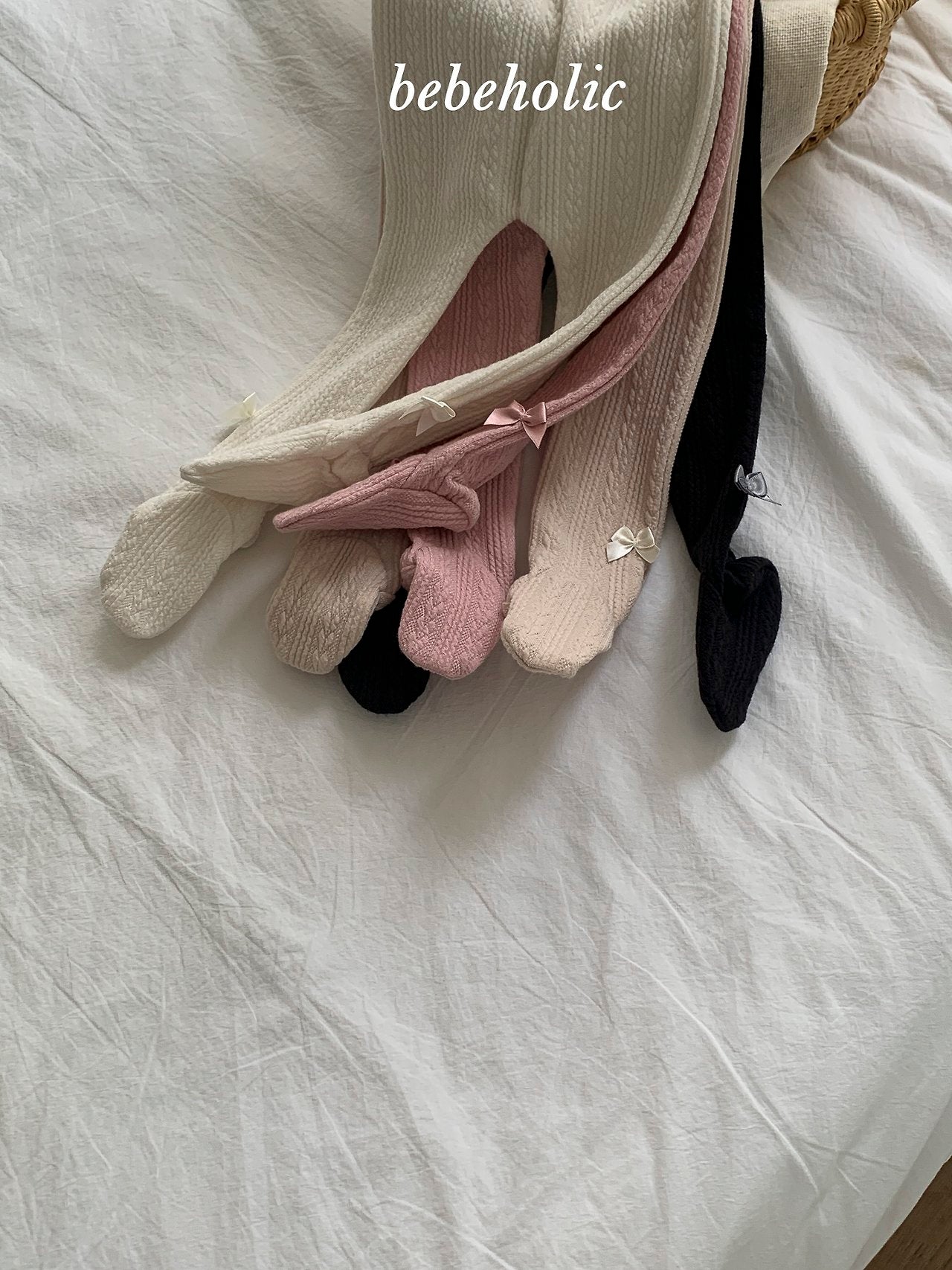［bebe holic］Ribbon foot leggings
