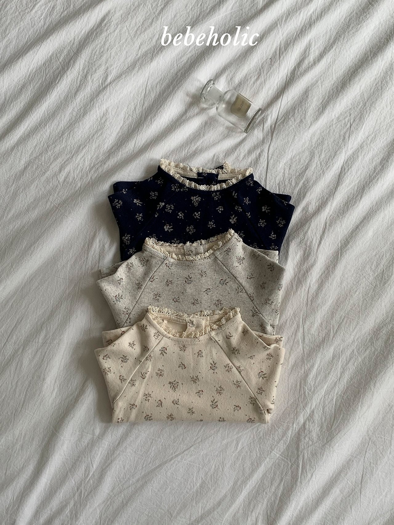 ［bebe holic］Moncher flour tee