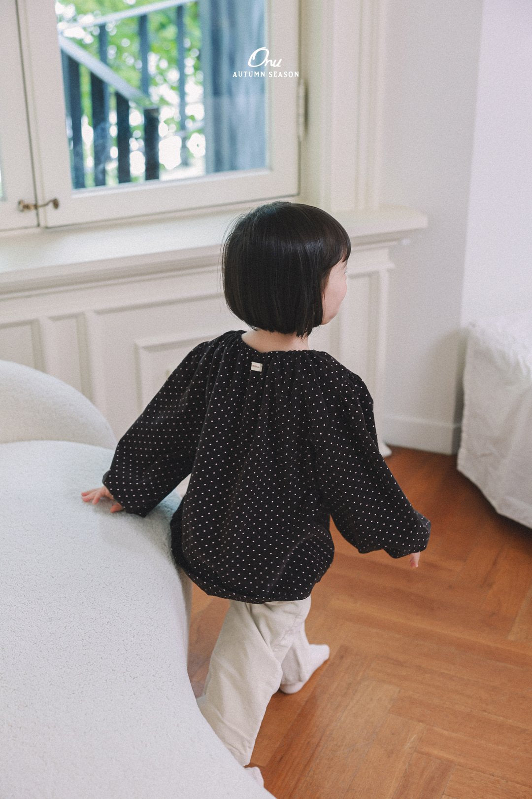 ［onu］Dot shirring blouse