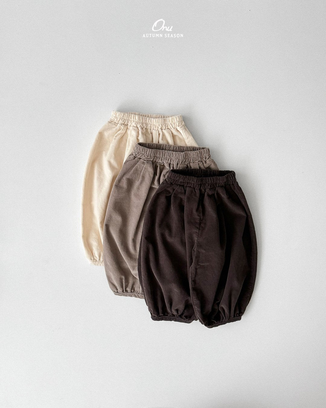 ［onu］Round corduroy soft pants