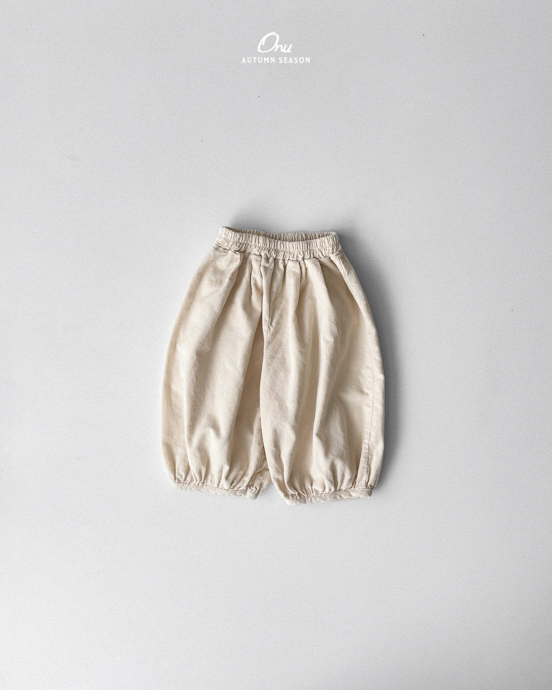 ［onu］Round corduroy soft pants