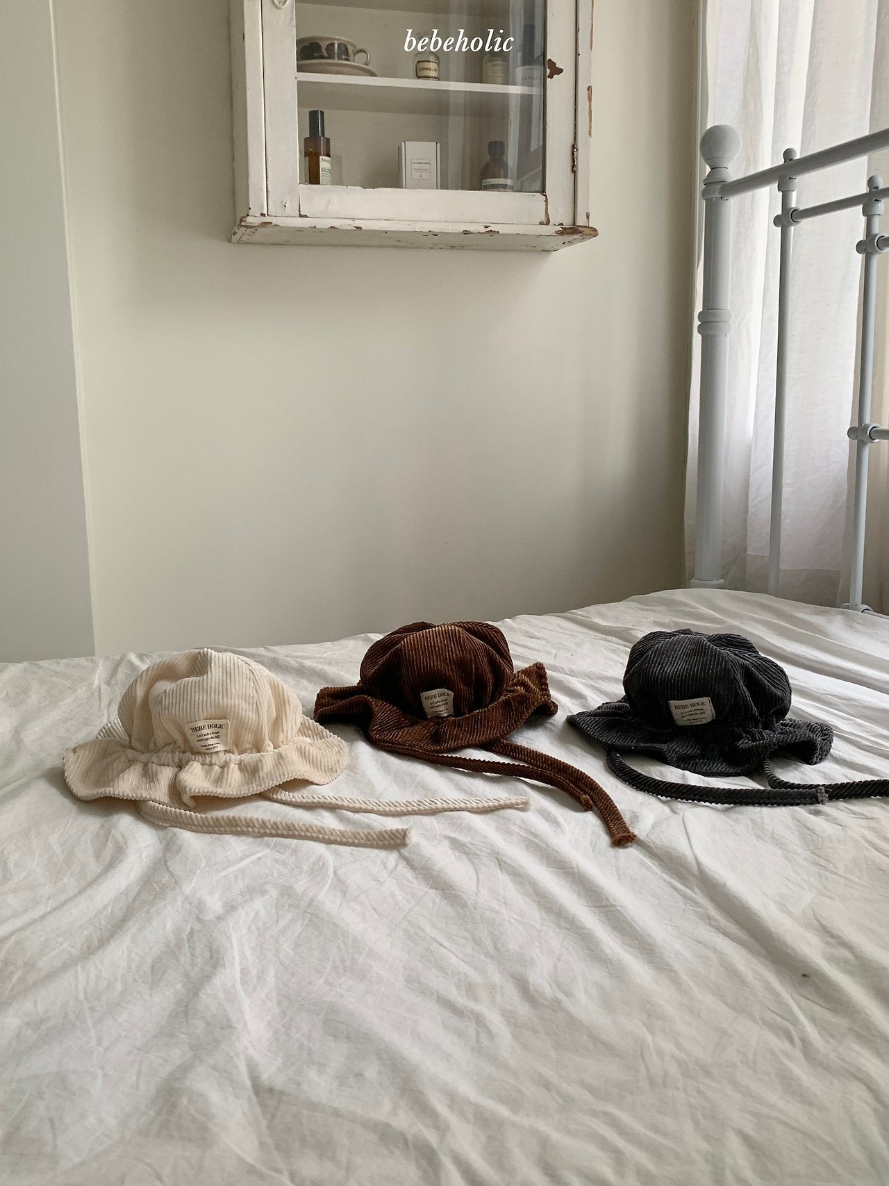 ［bebe holic］Corduroy bucket hat